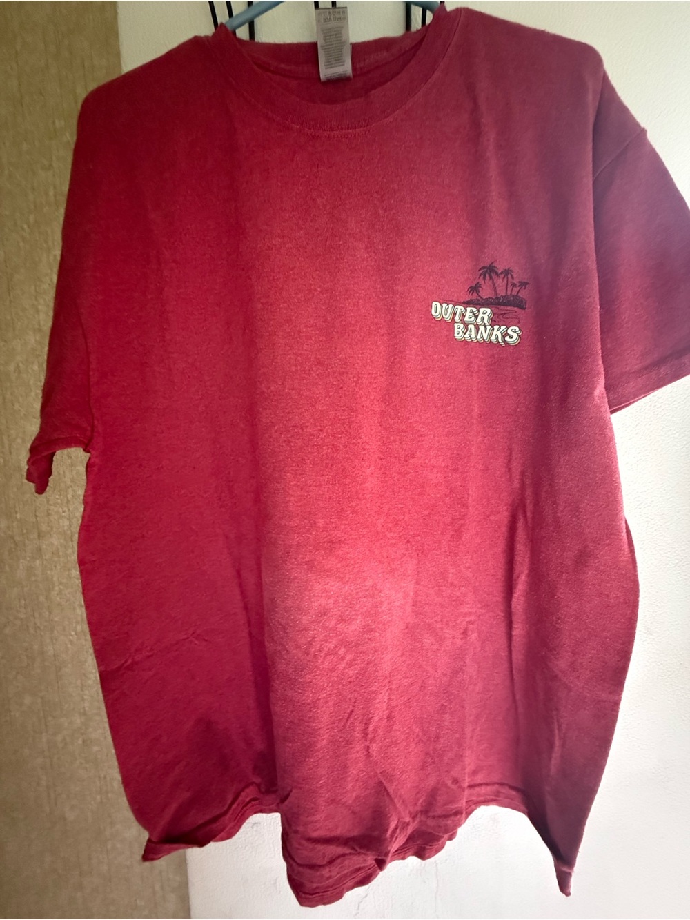 Gildan Red 'Outer Banks' Short Sleeve Tee